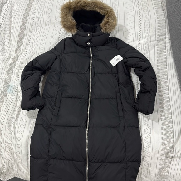 Women’s Long Waterproof Puffer Jacket size medium - Picture 2 of 7